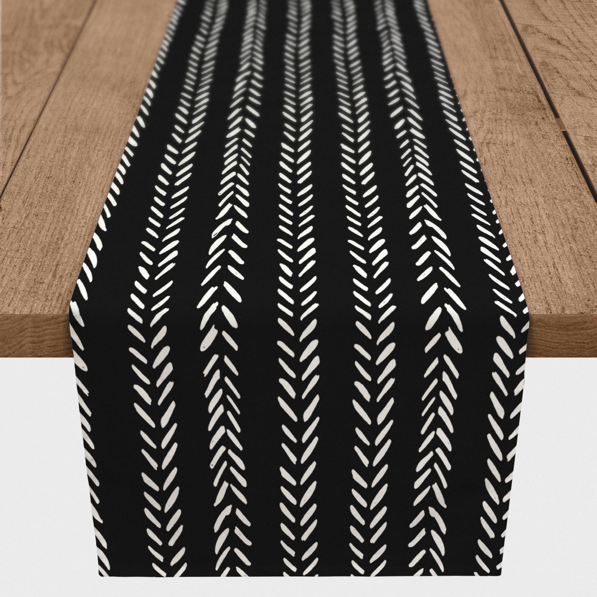 Petals Indoor/Outdoor Table Runner